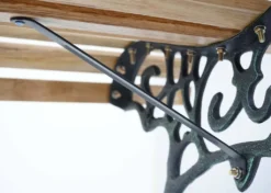 Gartenbank MCW-F97, Sitzbank Parkbank Holzbank, 2-Sitzer Gusseisen Holz 122cm 22kg Hellbraun -Deutschland Garten Zier Verkaufs-Shop 864de5a645f36a07100c322b7442ea4b