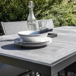 Gartentisch Mit Keramikplatte In Betonoptik, Tivoli 13 Gartentisch Mit Keramikplatte In Betonoptik, Tivoli -Deutschland Garten Zier Verkaufs-Shop a5671d865fc12e08db5463f4f295888b