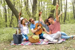 Keter Stehtisch-Getränkekühler Go Bar Anthrazit -Deutschland Garten Zier Verkaufs-Shop b38035aa101411ac26f995c3909f84bc