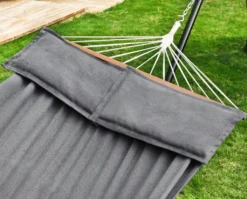 SONGMICS Hängematte, 210 X 150 Cm, Mit 2 Kissen, Bis Zu 300 Kg Belastbar, Mit 2 Holzstangen, Outdoor, Grau GDC022G01 -Deutschland Garten Zier Verkaufs-Shop be635cd3efb8828ad1198fb1991789af