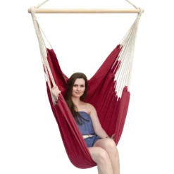 XXL Hängestuhl 2 Personen Hängematte | Max. 150 Kg Belastbar | Großer Hängesitz 185x130 Cm | 100% Baumwolle | Hängesessel Inkl. Swivel | Bordeaux Rot