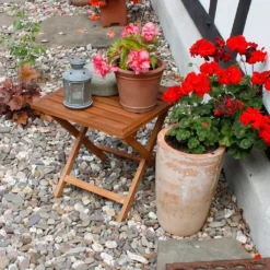 ECD Germany Gartentisch, 46x46x46 Cm, Braun, Aus Kiefernholz, Klappbar, Massiv, Für Ihren Balkon Terrasse Oder Garten, Holztisch Balkontisch Klapptisch Beistelltisch Campingtisch Tisch Gartenmöbel -Deutschland Garten Zier Verkaufs-Shop e55554e3805727aa1d81bca9ade14b59