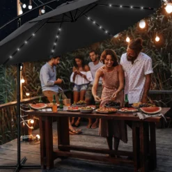 Tillvex Alu Ampelschirm Anthrazit LED Solar Ø 300 Cm Mit Kurbel | Sonnenschirm Mit An-/Ausschalter | Gartenschirm UV-Schutz Aluminium | Kurbelschirm Mit Ständer Marktschirm Wasserdicht -Deutschland Garten Zier Verkaufs-Shop e8c82c8c231f94a4bcb60d8804a660ed